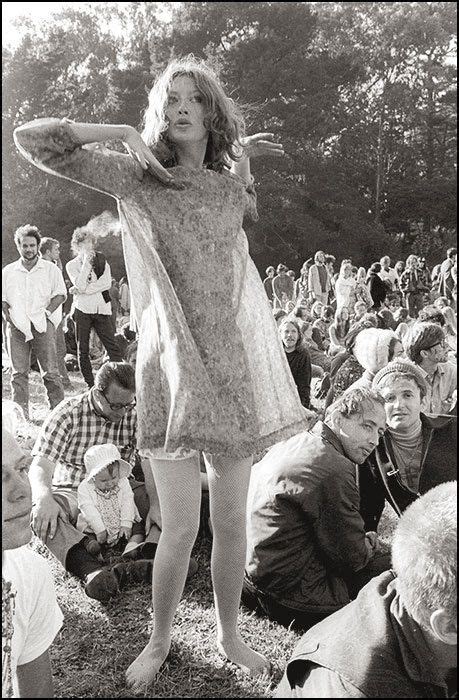 60s women topless|25 Pictures of Hippies from the 1960’s That Prove That